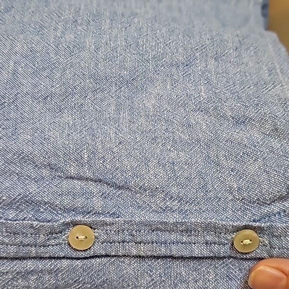 Women's Orvis long sleeve shirt from their classic collection size small - Picture 4 of 8